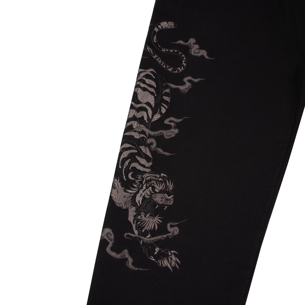 "yakuza v3" Sweatpants black 01