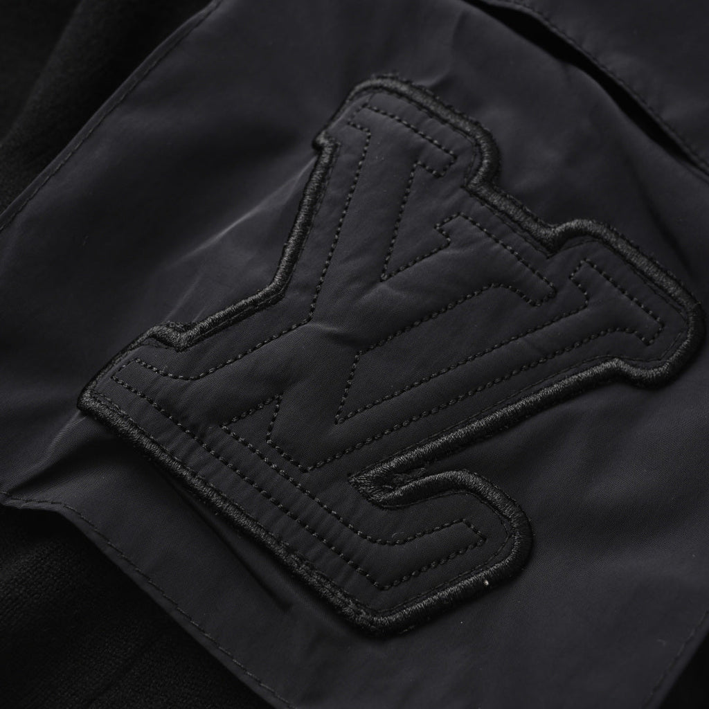 Embossed Patch Dual-Pocket Drawstring Cargo Shorts