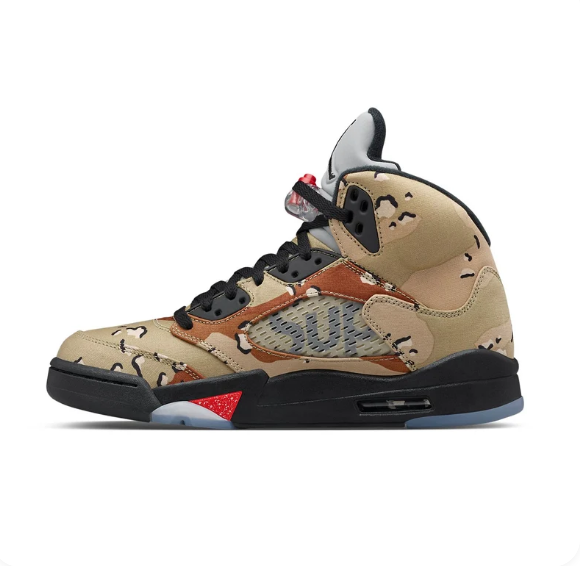 Air Jordan 5 Retro x Supreme 'Desert Camo' Sneakers 824371-201