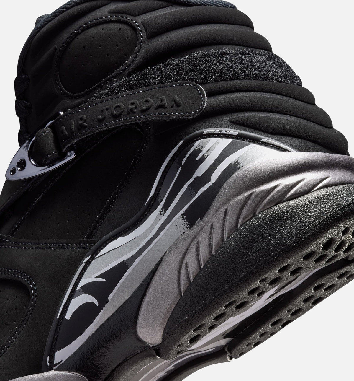 Air Jordan 8 Retro Chrome – Men's Lifestyle Shoe | Black/White/Light Graphite