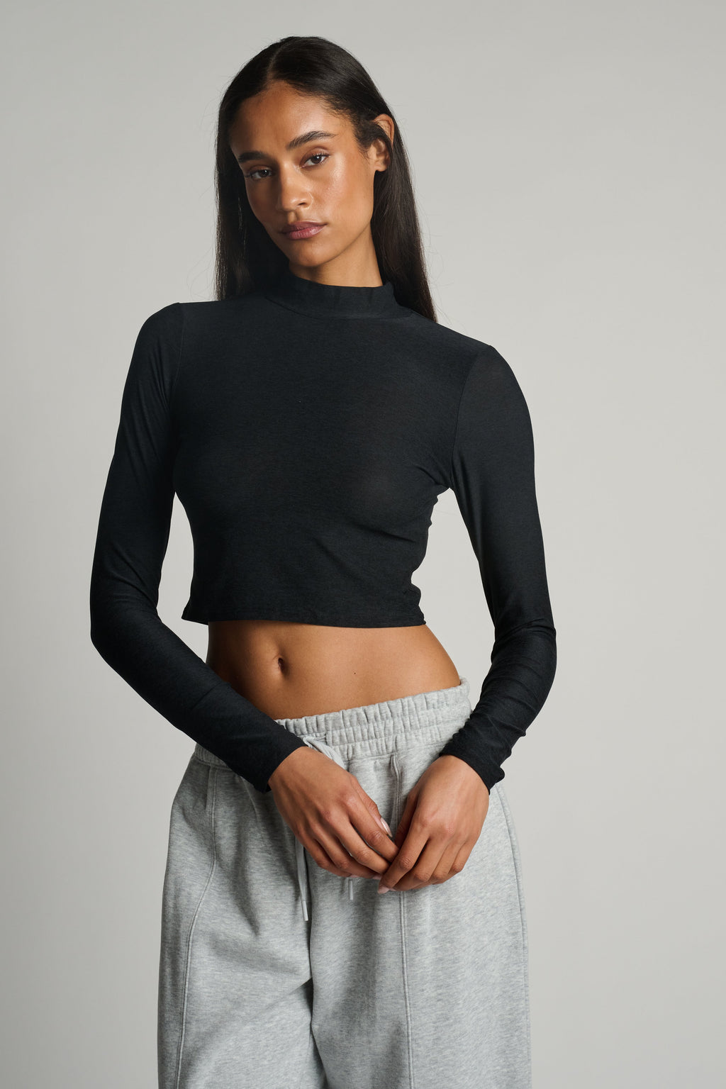 Featherweight Moving Cropped Turtleneck