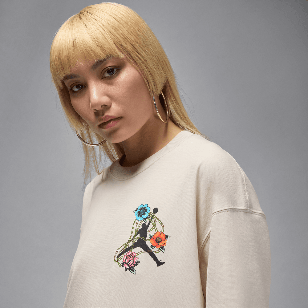 Wmns Air Jordan Flight Oversized Graphic Tee