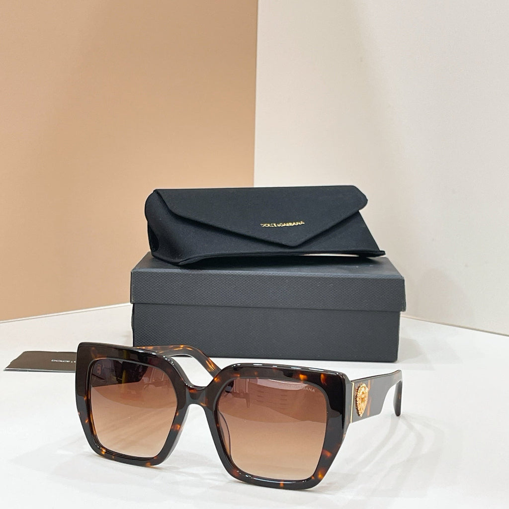 Dolce & Gabbana DG4538 Sunglasses